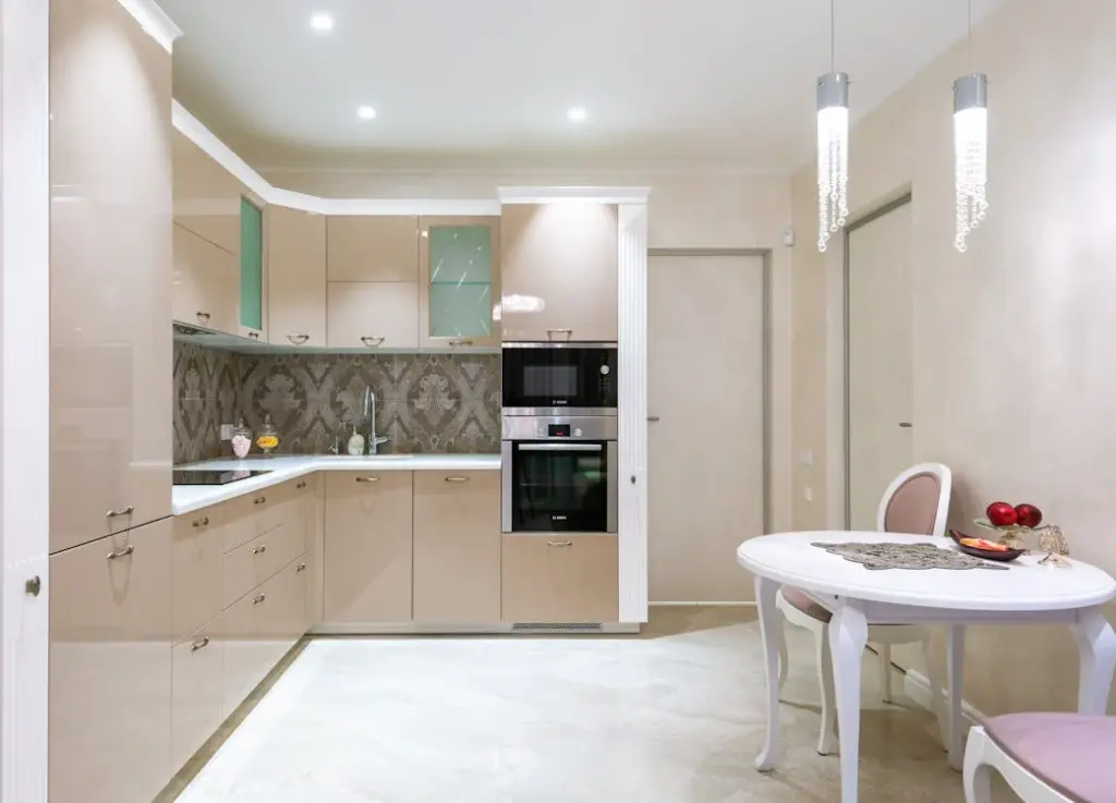 Every Small Kitchen Needs These 6 Useful Things 1 Small Kitchen